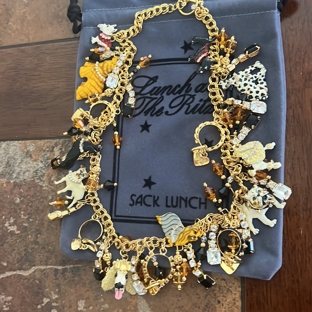 Lunch At The Ritz KENNEL CLUB Necklace; RARE!! - Picture 4 of 10